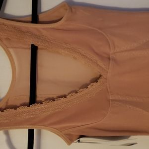NWT Daisy Fuentes Fashion Shaper